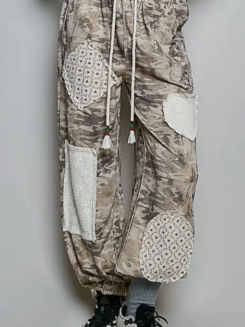 POL‼️RESTOCKED‼️Tan Camo French Terry Lace Patches Printed Woven Joggers NWT